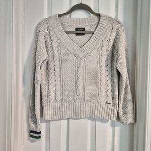 ​Abercrombie & Fitch Grey Cable Knit V-Neck Sweater - Women's Small